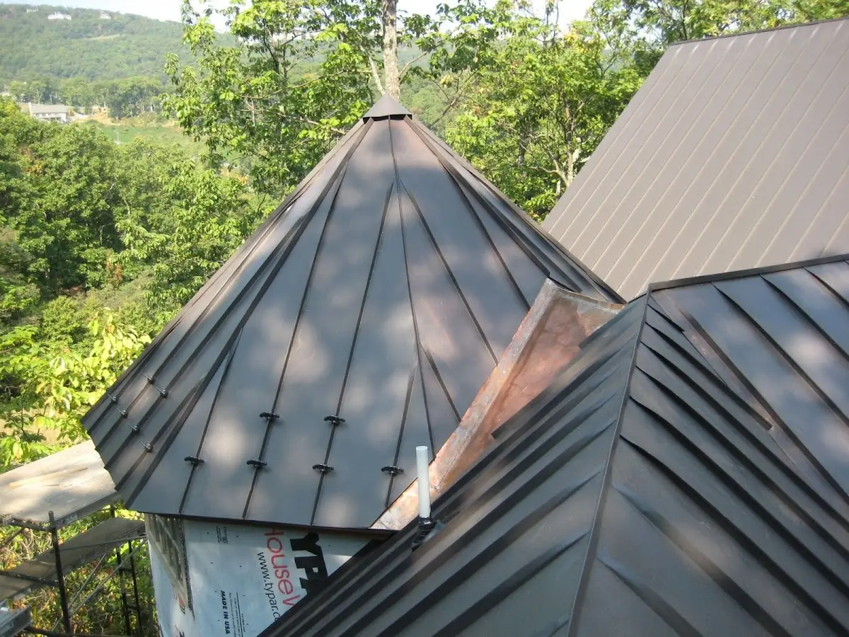 Professional Roof Tarp Installation by Craftsman Roofing in Tasker